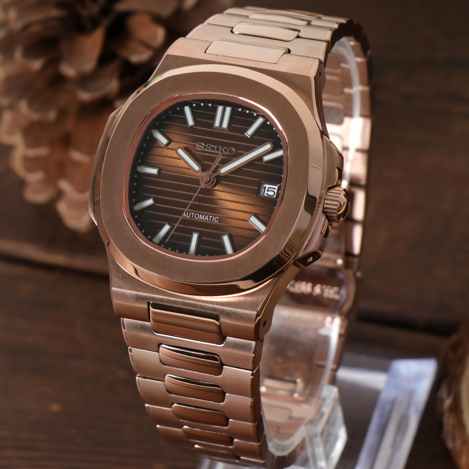 Nautiko | Rose Gold Brown